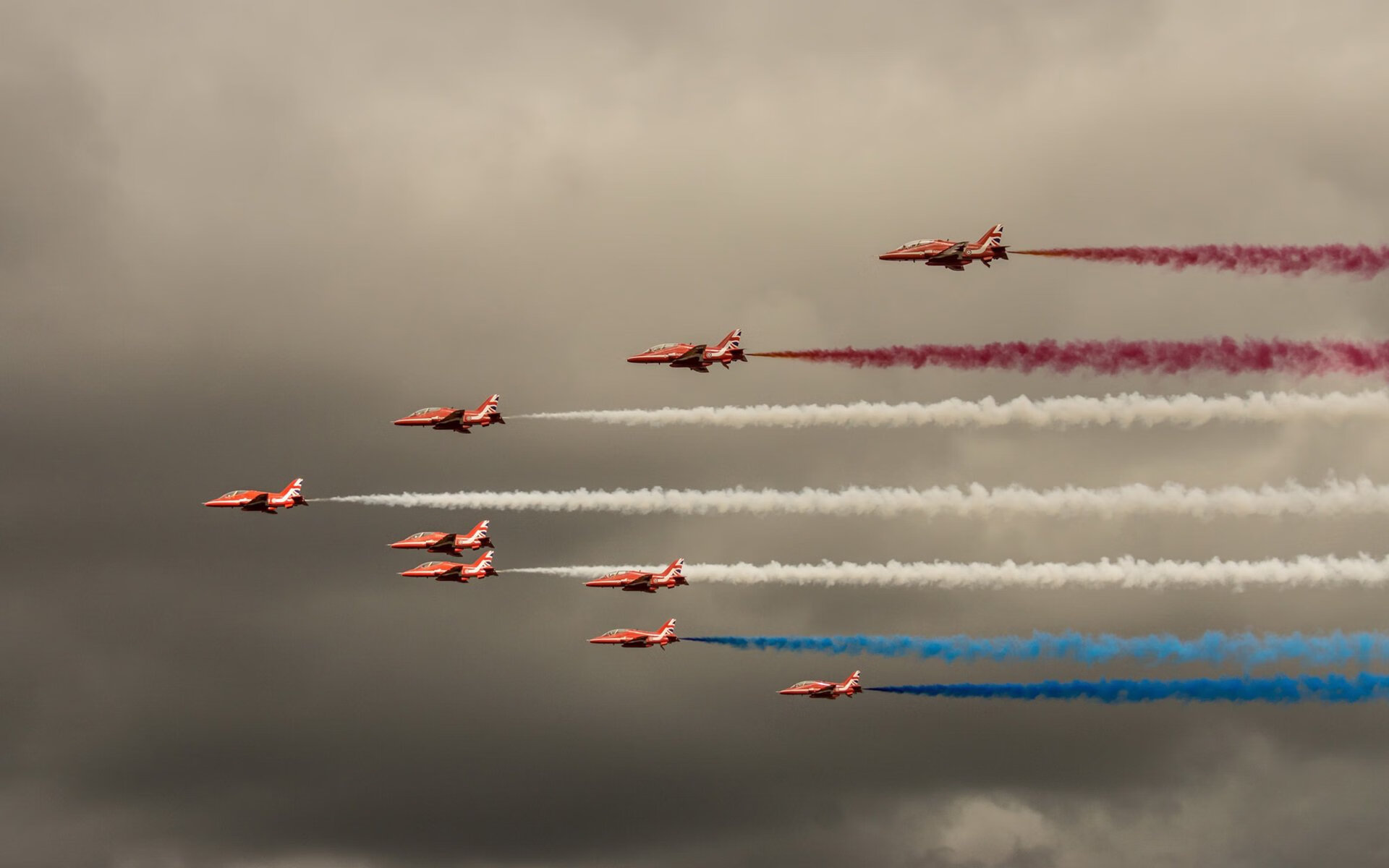 掘金新赛季广告由科比遗产基金赞助，引发球迷热议，科比 掘金 扣篮