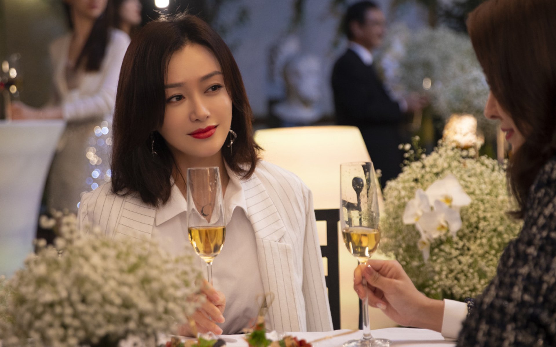 积分榜最新:争夺欧冠、降级区的格局逐步清晰,欧冠积分版