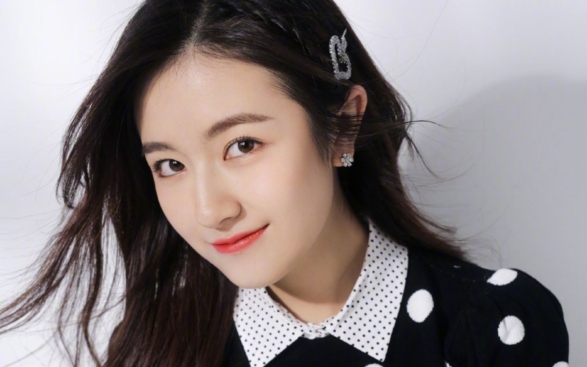 乐鱼电竞在线平台-开拓者主场取胜，战胜爵士展现实力，开拓者对爵士的比分预测